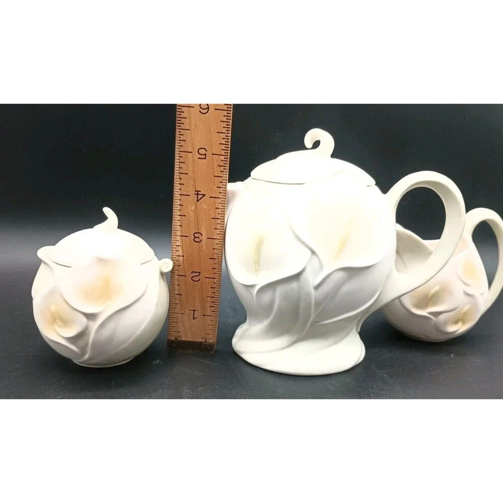Vtg Cosmos Calla Lily Teapot Creamer & Covered Sugar Set Lid Tea Party